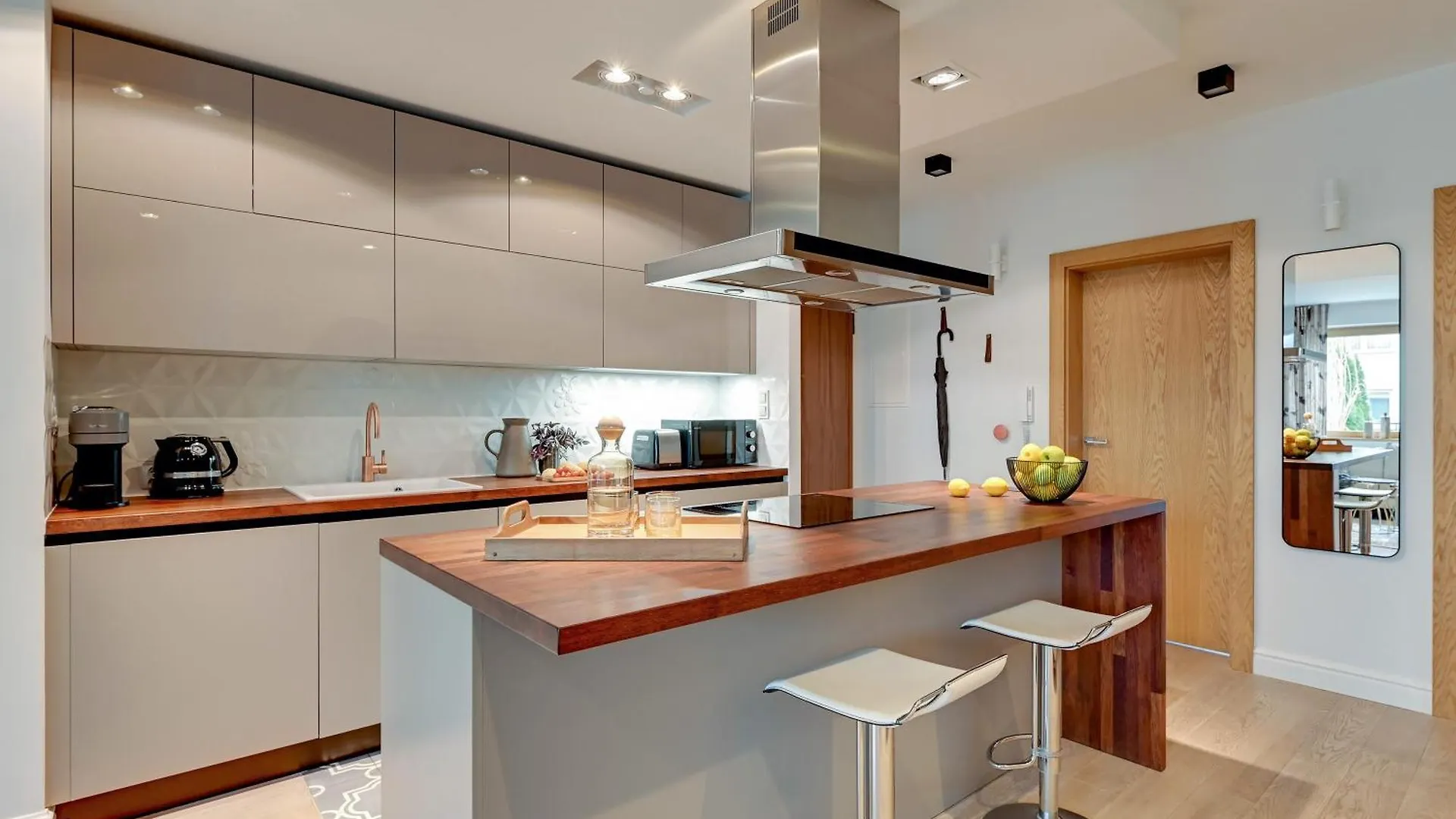 Lion Apartments - Tulum Quiet Family Premium Apartment With Boho Style Terrace Gdansk Poland